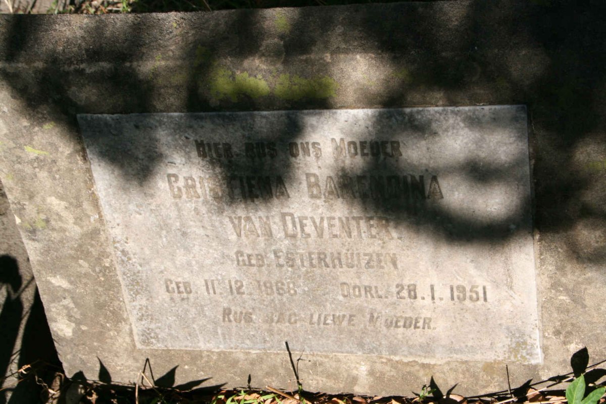 DEVENTER Cristiena Barendina, van nee ESTERHUIZEN 1866-1951