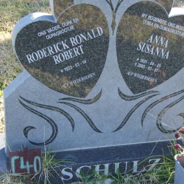 SCHULZ Roderick Ronald Robert 1922- &amp; Anna Susanna 1931-2005