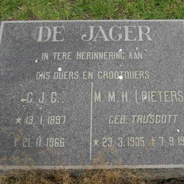 JAGER C.J.C., de 1897-1966 &amp; M.M.H PIETERS nee TRUSCOTT  1905-1978