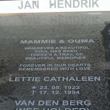 BERG Jan Hendrik, van den 1914-1977 &amp; Lettie Cathaleen HOLDER 1922-1994