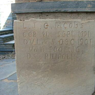 J - Vanne :: Surnames - J