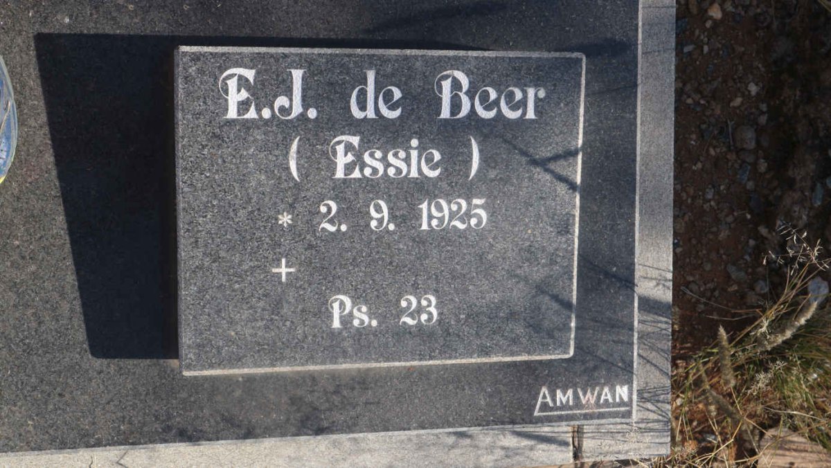 BEER E.J., de 1925-