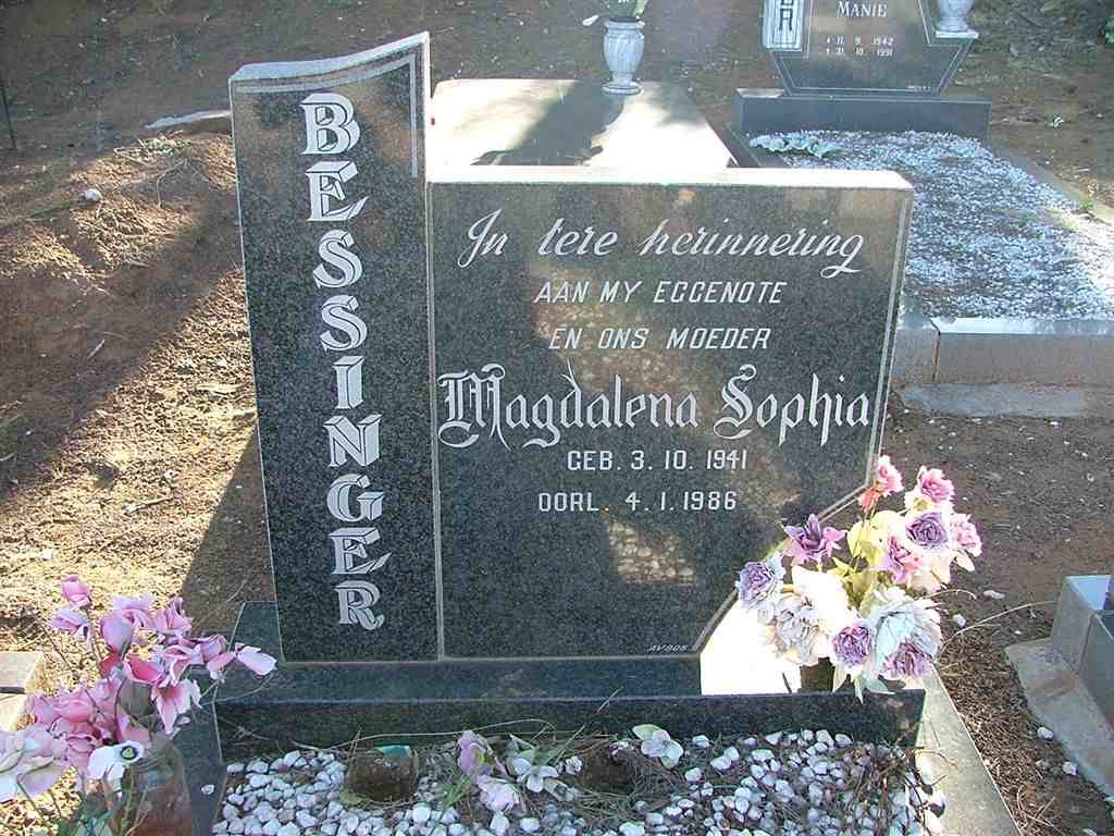 BESSINGER Magdalena Sophia 1941-1986