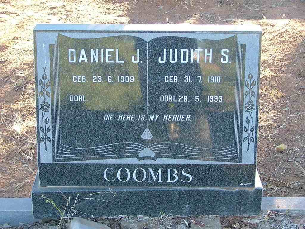 COOMBS Daniel J. 1909- &amp; Judith S. 1910-1993