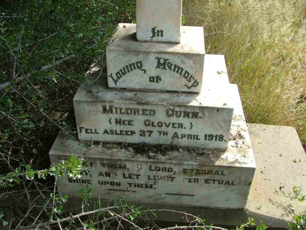 GUNN Mildred nee GLOVER -1918