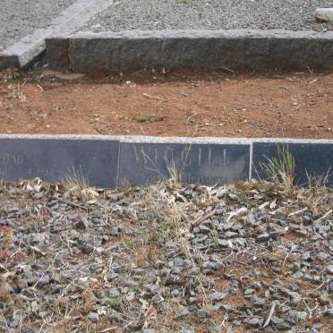 WIGGILL Dad 1880-1958 &amp; Mom 1881-