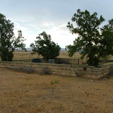 Free State, BETHULIE district, Montgomery, farm cemetery
