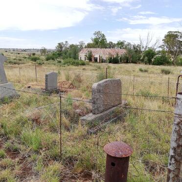 Free State, BLOEMFONTEIN district, Bloemfontein, Springfield 261, farm cemetery