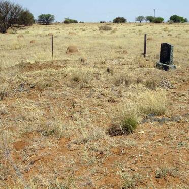 Free State, BOSHOF district, Hertzogville, Kwaggafontein B 871, farm cemetery