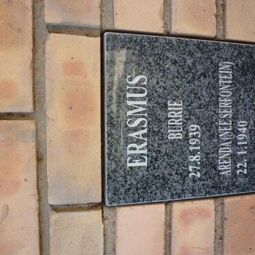 ERASMUS Burrie 1939- &amp; Arenda SERFONTEIN 1940-