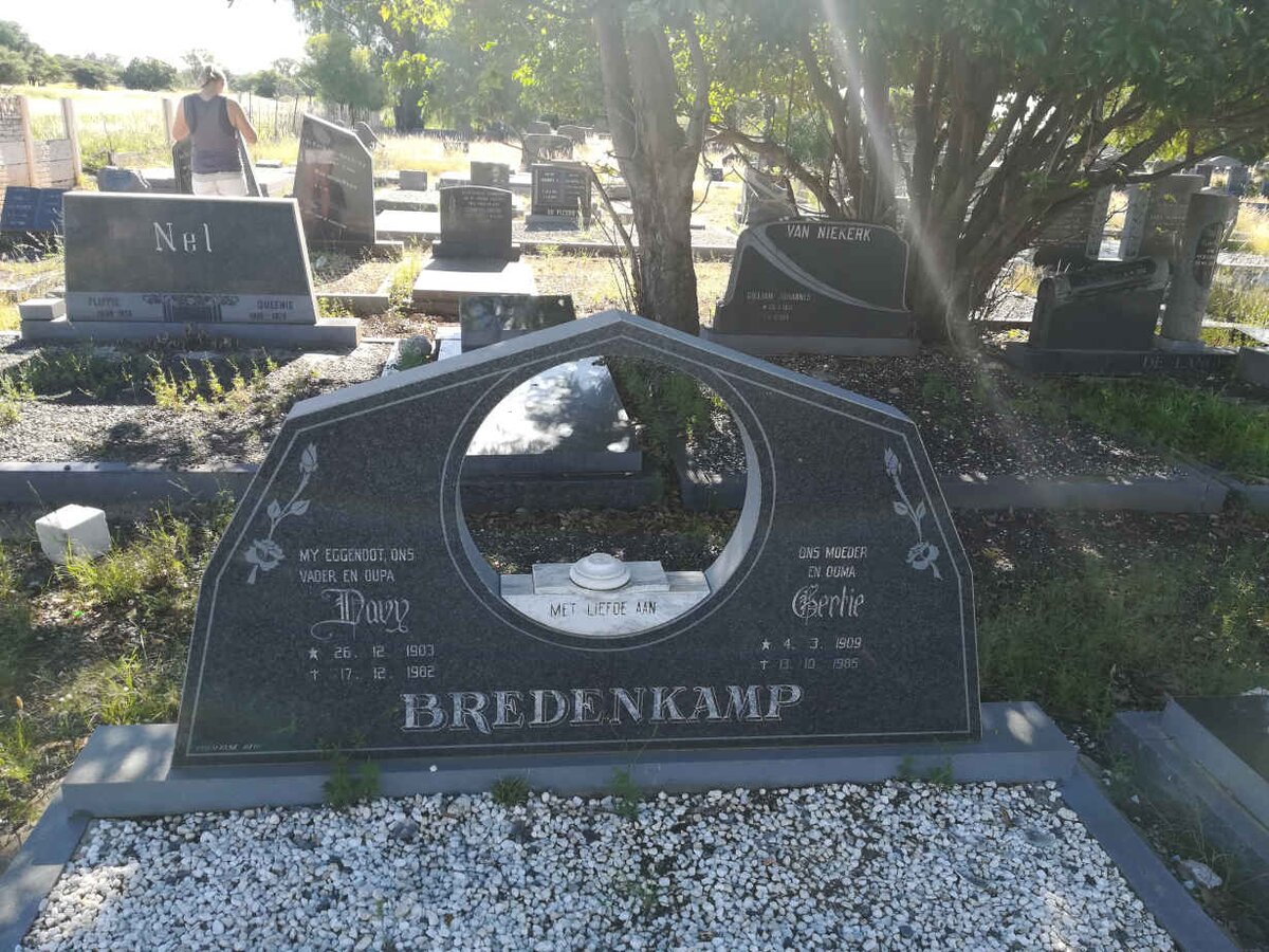 BREDENKAMP Davy 1903-1982 &amp; Gertie 1909-1985