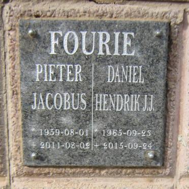 FOURIE Pieter Jacobus 1959-2011 :: FOURIE Daniël Hendrik J.J. 1965-2015