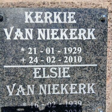 NIEKERK Kerkie, van 1929-2010 & Elsie 1939-2024