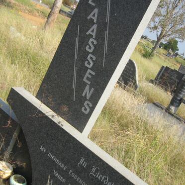 CLAASSENS Arie Willem 1922-1977 &amp; Louisa Fransina 1928-2010