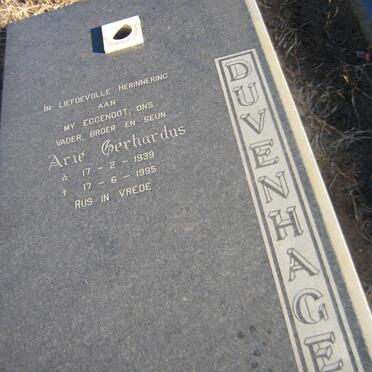 DUVENHAGE Arie Gerhardus 1939-1995