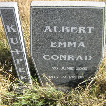 KUIPER Albert Emma Conrad -2001