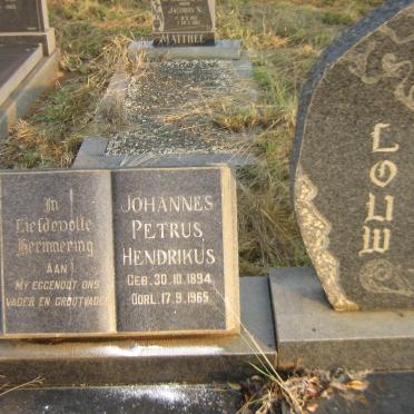 LOUW Johannes Petrus Hendrikus 1894-1965 &amp; Susanna Johanna STEENKAMP 1909-1990