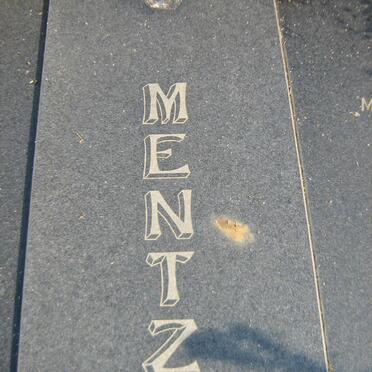 MENTZ Hendrik Andreas 1898-1978 &amp; Maria Elizabeth SWEMMER 1897-1879