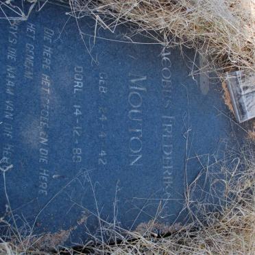 MOUTON Jacobus Frederik 1942-1989