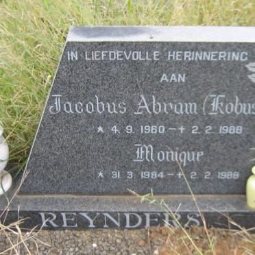 REYNDERS Jacobus Abram 1960-1988 :: REYNDERS Monique 1984-1988