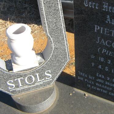 STOLS Pieter Jacob 1942-1997