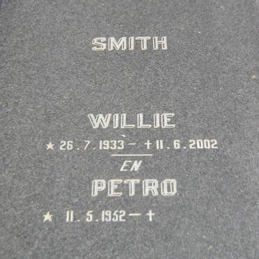 SMITH Willie 1933-2002 &amp; Petro 1952-