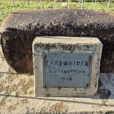 Free State, BRANDFORT, NG Moedergemeente, Kerkhof en gedenkmuur