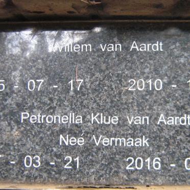 AARDT Willem, van 1935-2010 &amp; Petronella Klue VERMAAK 1937-2016