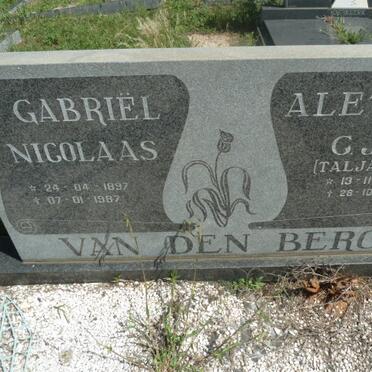BERG Gabriël Nicolaas, van den 1897-1987 &amp; Aletta C.J. TALJAARD 1903-1994
