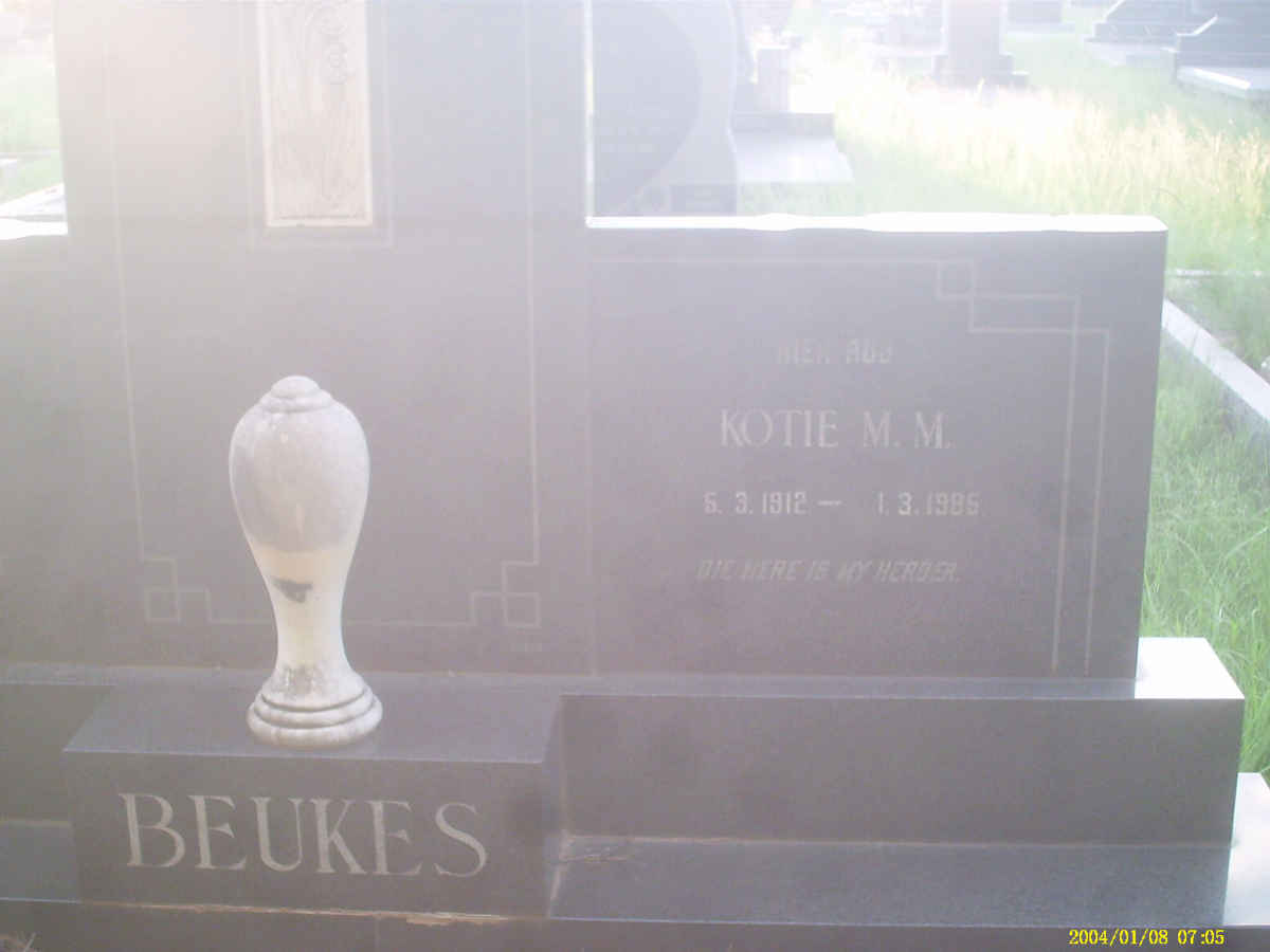 BEUKES Kotie M.M. 1912-1985