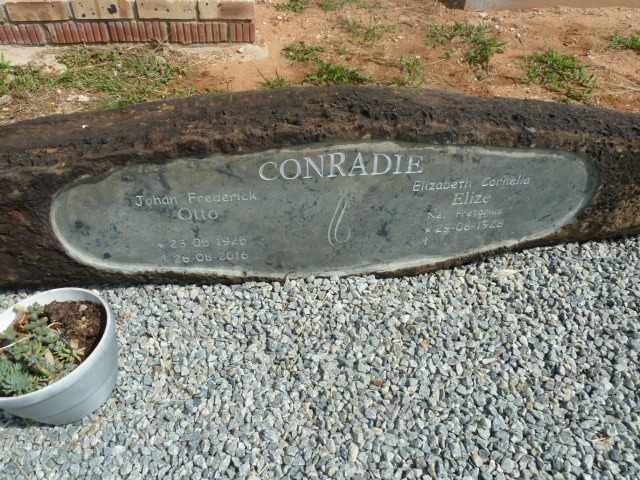 CONRADIE Johan Frederick Otto 1925-2016 &amp; Elizabeth Cornelia PRETORIUS 1928-