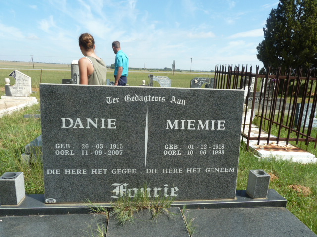 FOURIE Danie 1915-2007 &amp; Miemie 1918-1998