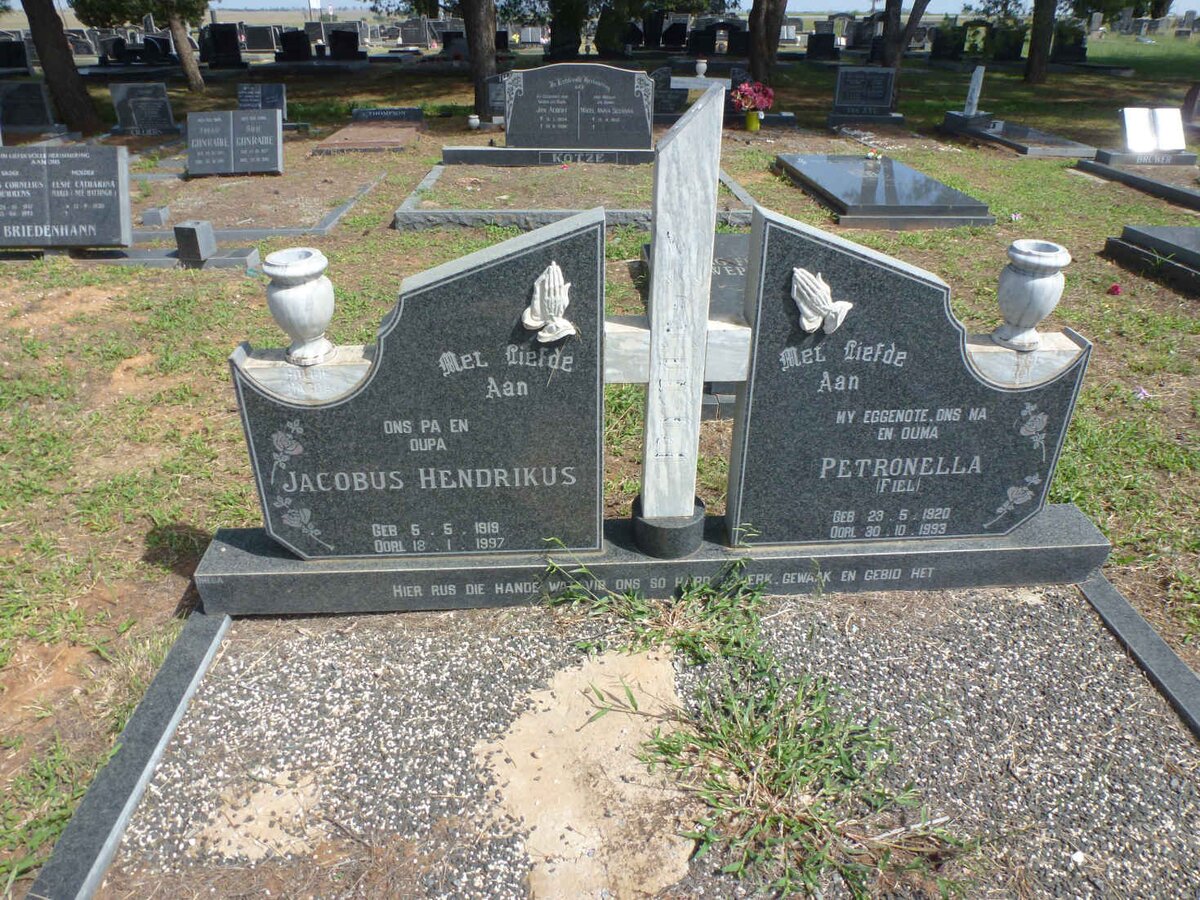 MARE Jacobus Hendrikus 1919-1997 &amp; Petronella 1920-1993