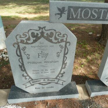 MOSTERT Phillipus Abraham 1919-1992 &amp; Cornelia Petronella Paulina BOUWER 1934-2001