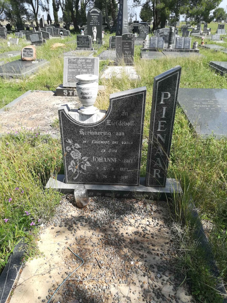 PIENAAR Johannes 1927-1991