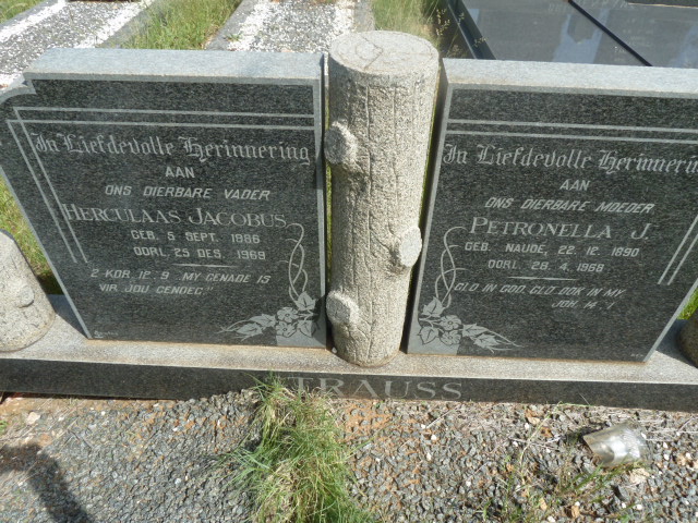 STRAUSS Herculaas Jacobus 1886-1969 &amp; Petronella J. NAUDÉ 1890-1958