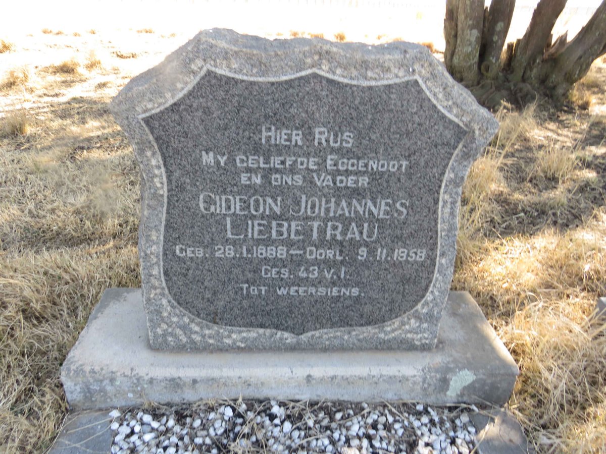 LIEBETRAU Gideon Johannes 1888-1958