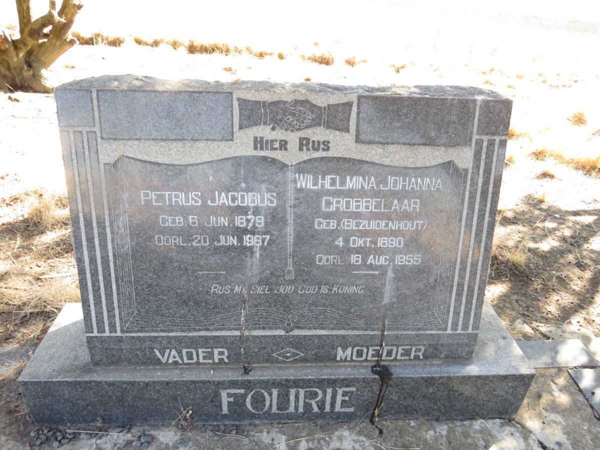 FOURIE Petrus Jacobus 1879-1967 & Wilhelmina Johanna Grobbelaar BEZUIDENHOUT 1890-1955