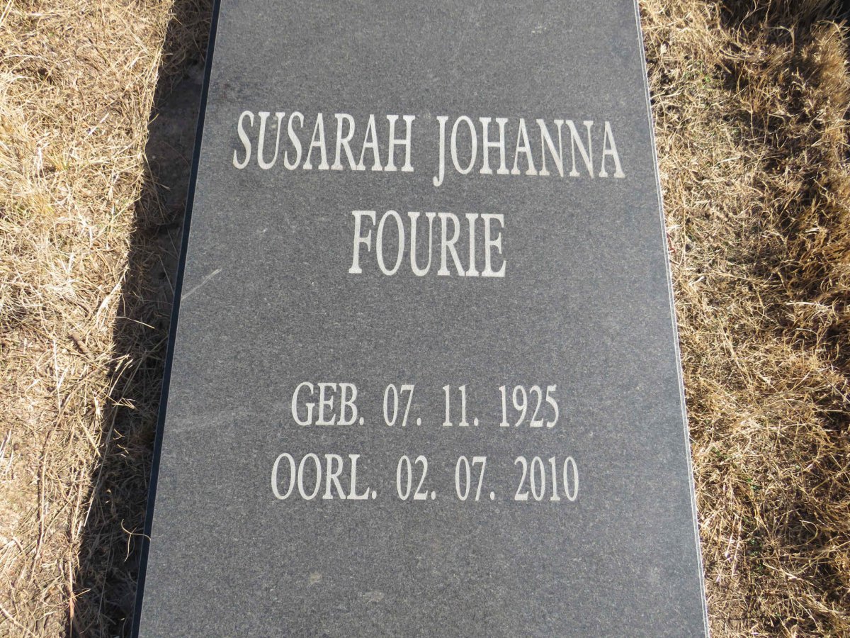 FOURIE Susarah Johanna 1925-2010