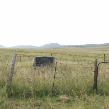 Free State, DEWETSDORP district, Unknown farm cemetery 04