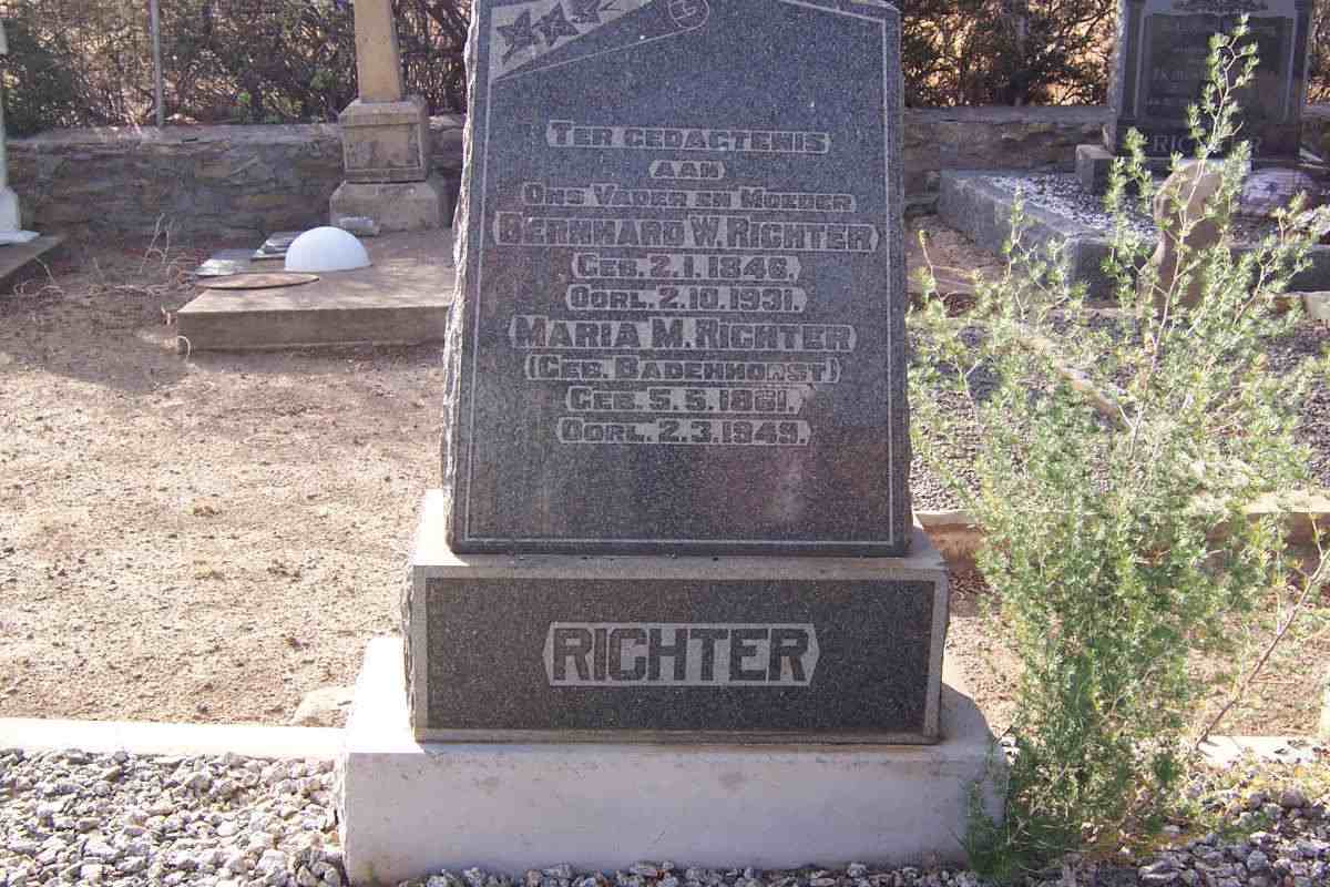 RICHTER Bernard W. 1846-1931 &amp; Maria M. BADENHORST 1861-1949