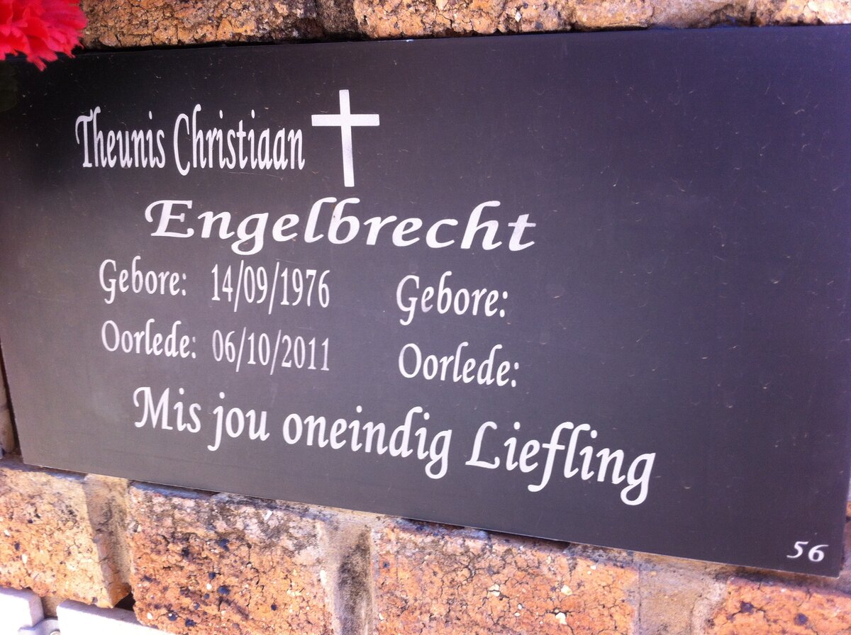 ENGELBRECHT Theunis Christiaan 1976-2011