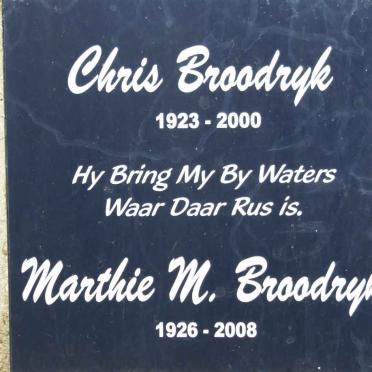 BROODRYK Chris 1923-2000 &amp; Marthie M. 1926-2008
