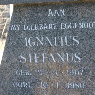 KLOPPERS Ignatius Stefanus 1907-1980 &amp; Wilhelmina Elizabeth Minnie 1908-1985