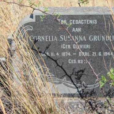 GRUNDLINGH Cornelia Susanna nee OLIVIER 1874-1944