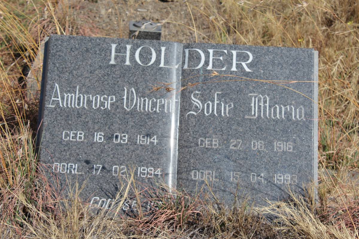 HOLDER Ambrose Vincent 1914-1994 &amp; Sofie Maria 1916-1993