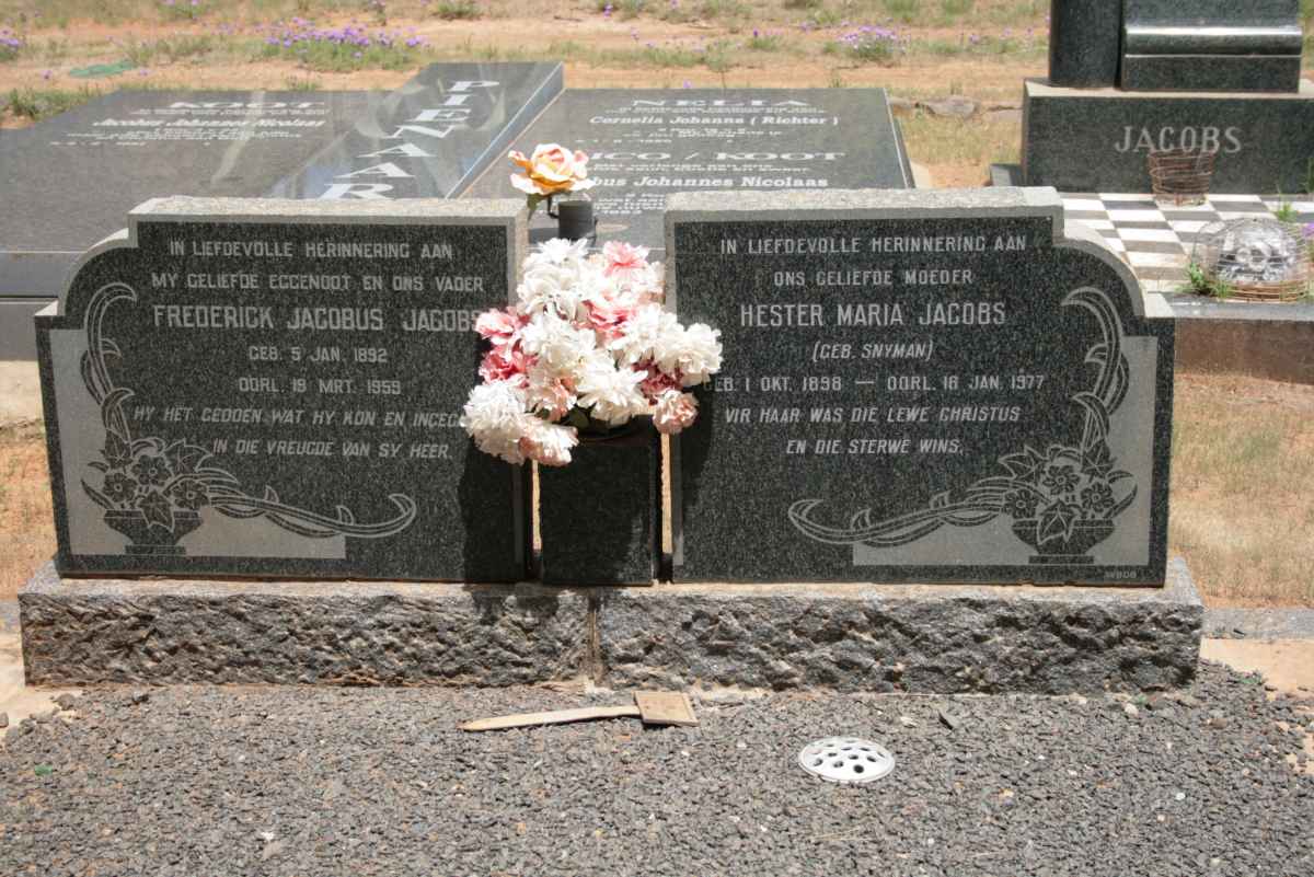 JACOBS Frederick Jacobus 1892-1959 &amp; Hester Maria SNYMAN 1898-1977