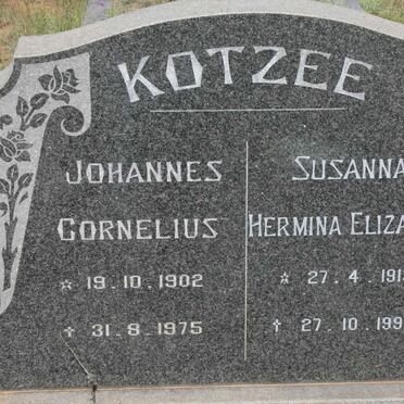 KOTZEE Johannes Cornelius 1902-1975 &amp; Susanna Hermina Elizabeth 1913-1999