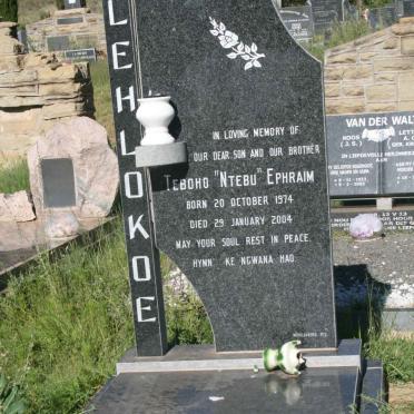 L - Vanne :: Surnames - L