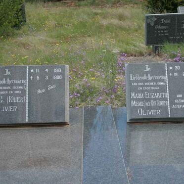 OLIVIER J.C. 1910-1988 &amp; Maria Elizabeth van TONDER 1920-2004